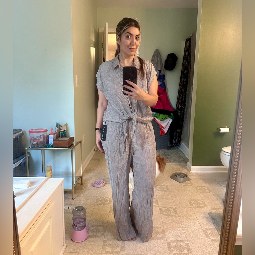 Women's Taupe Tie-Front set